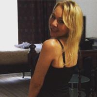 Suzanne Irving Photo 8