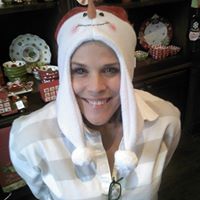 Alicia Ingram Photo 35