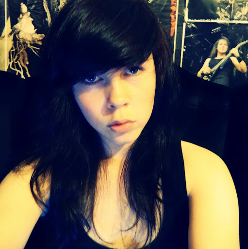 Zoe Whittaker Photo 2