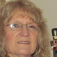 Linda Latham Photo 35