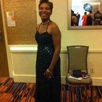 Shirley Newman Photo 34