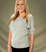Rachel Jones Photo 1