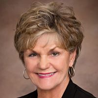 Kay Wyatt Photo 13