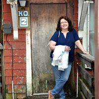 Anne Morrell Photo 20