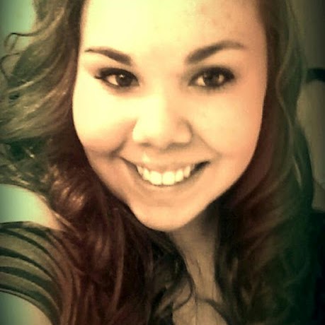 Jessica Ballew Photo 9