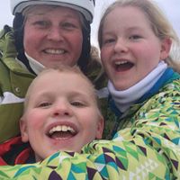 Suzi Reynolds Photo 12