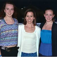 Kelly Schofield Photo 35