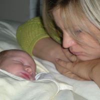 Angela Forsyth Photo 9