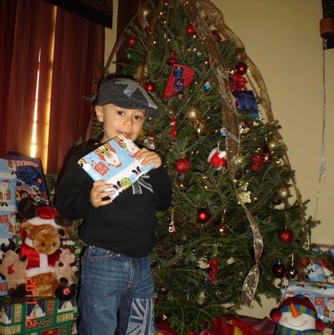 Yvette Quinones Photo 25
