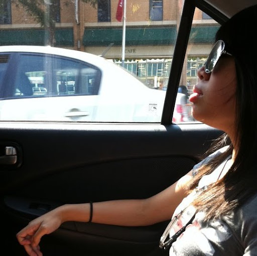 Ann Hoang Photo 36