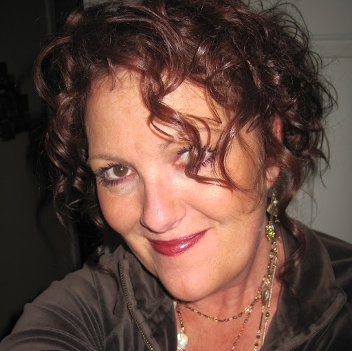 Laurie Sawyer Photo 27