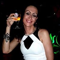 Diane Courtney Photo 35