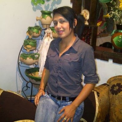 Elizabeth Pino Photo 39