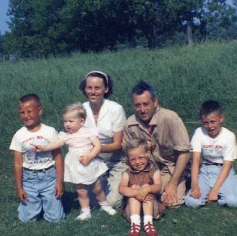 Janice Kerr Photo 17
