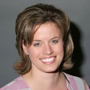 Joy Reynolds Photo 21