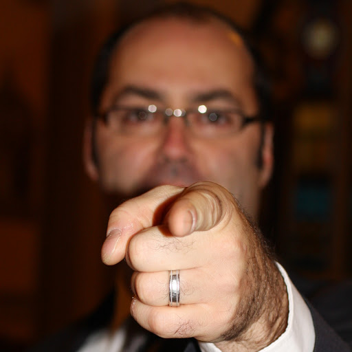 Christopher Kent Photo 14