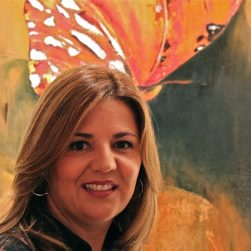 Julia Rodriguez Photo 32