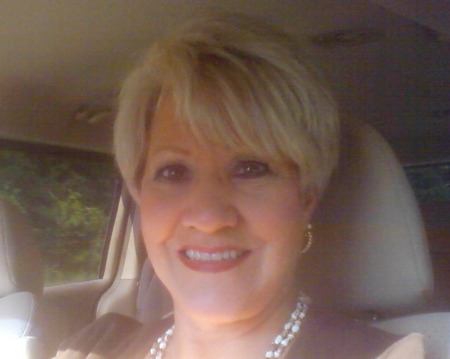 Carolyn Lewis Photo 37