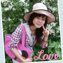 Ha Ngo Photo 26