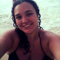 Deborah Carvalho Photo 4