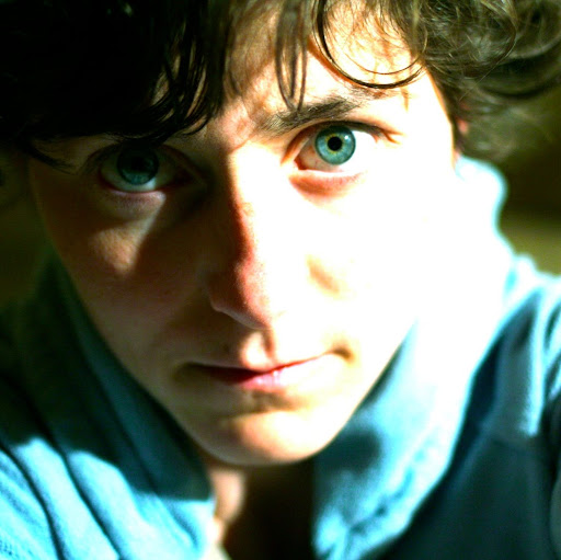 Alexandra Holloway Photo 26
