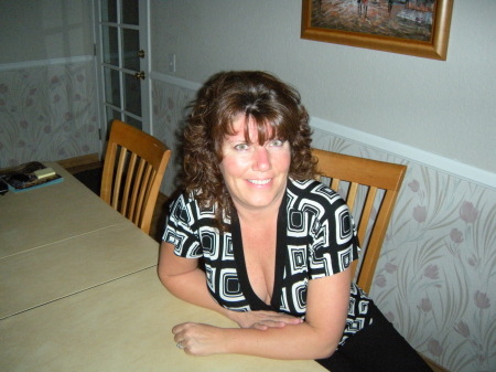 Debra Savage Photo 18