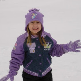 Emily Burnett Photo 9