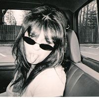Laura Peek Photo 11