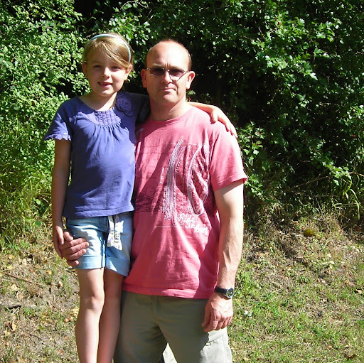 Carl Belcher Photo 11