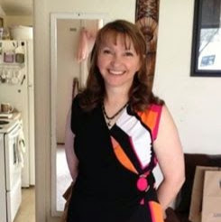Elizabeth Raymond Photo 9