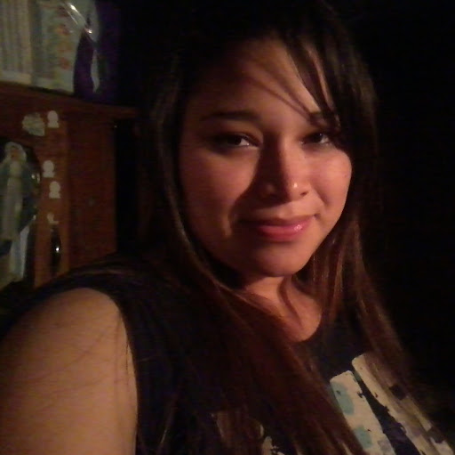 Nidia Escobar Photo 24