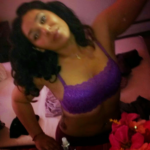 Lisa Camacho Photo 16