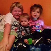 Debbie Gruber Photo 22