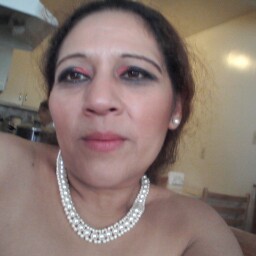 Julia Arevalo Photo 18