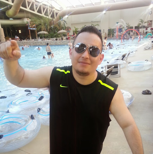 Ricardo Estrada Photo 25