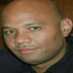 Derrick Moore Photo 45
