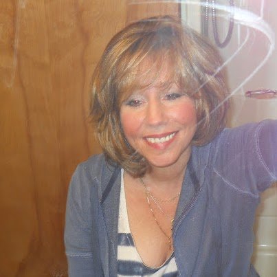 Nancy Draper Photo 19