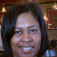 Tricia Davis Photo 41