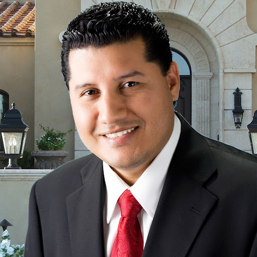 Martin Lopez Photo 32