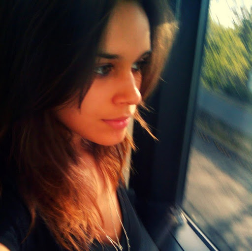 Sarah Quick Photo 31