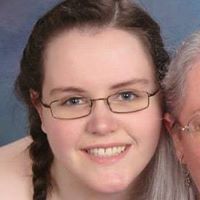 Julia Pinnix Photo 3