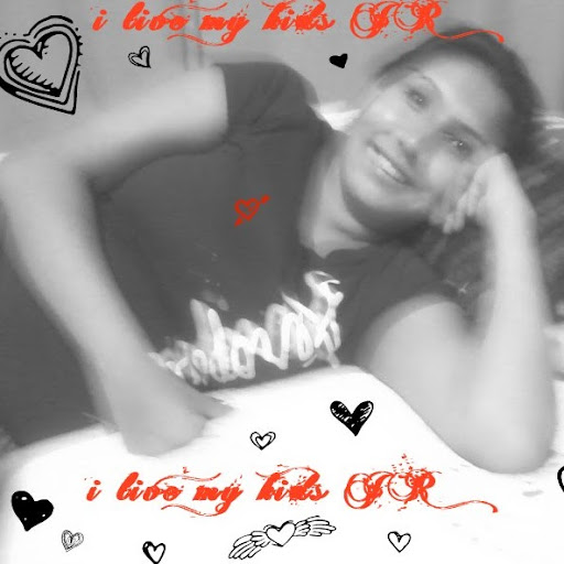 Alicia Rivas Photo 37