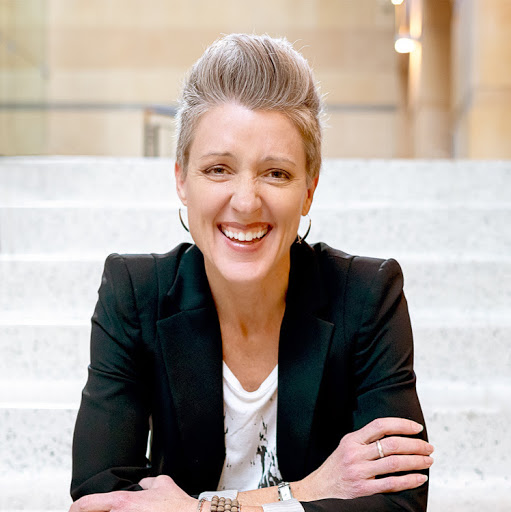 Jenny Evans Photo 31