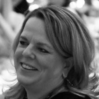 Kristen Walter Photo 33