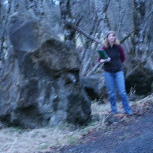 Barbara Hales Photo 3