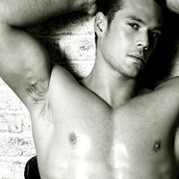 Marcus Sharp Photo 18