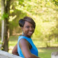 Tianna Robinson Photo 14