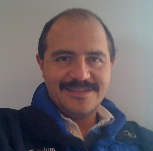 Edgar Gonzalez Photo 33