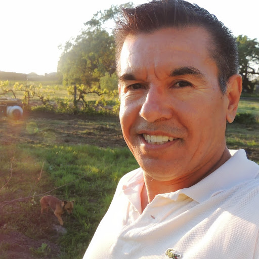 Arturo Gonzalez Photo 34