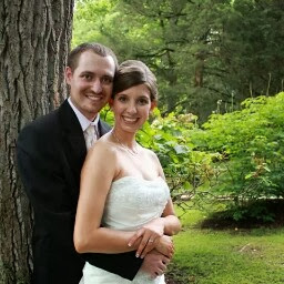 Amy Housley Photo 10